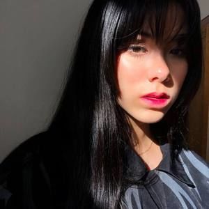 Meet your Posher, Dariana